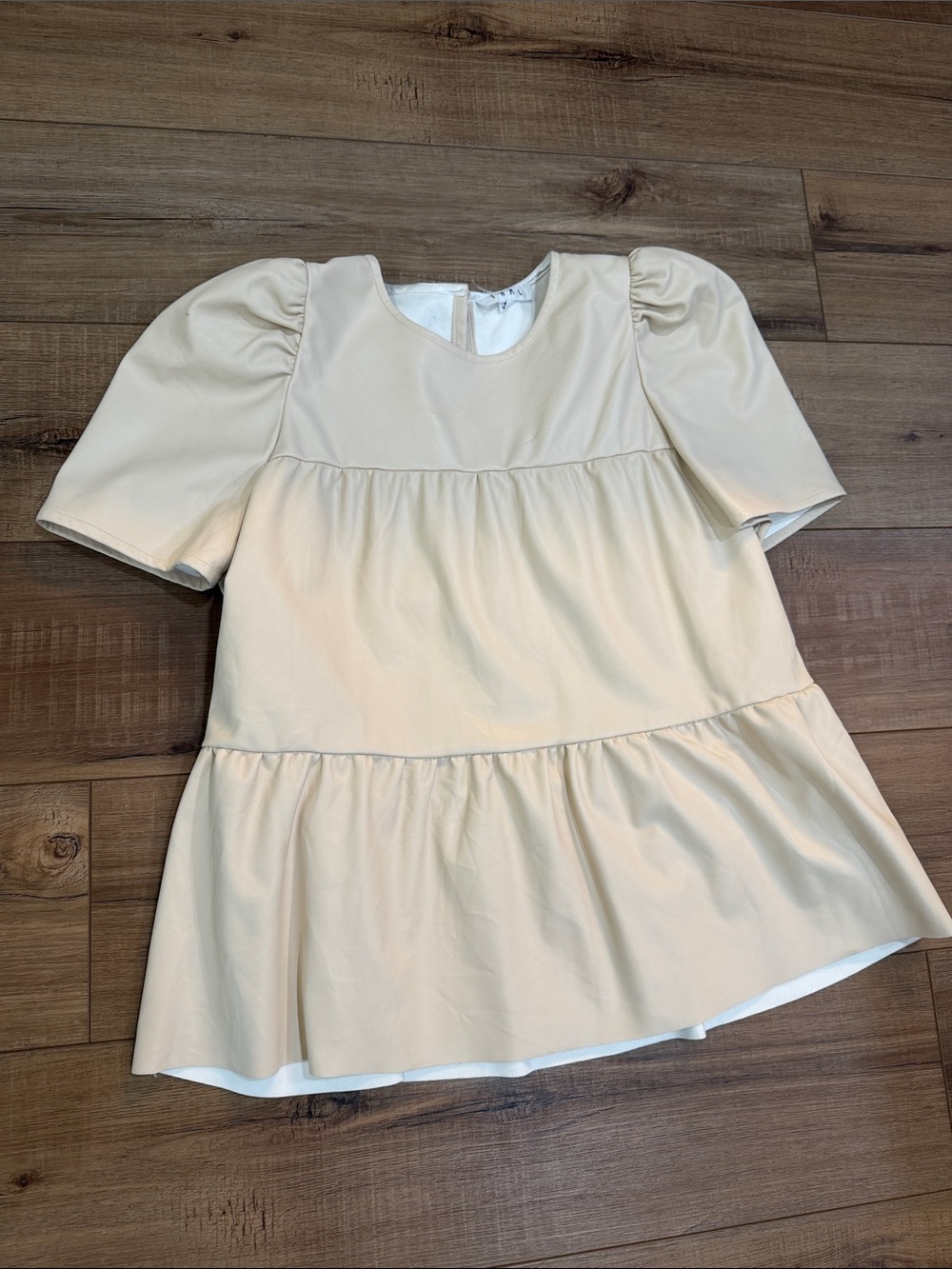 THML Cream Tiered Puff Sleeve Blouse